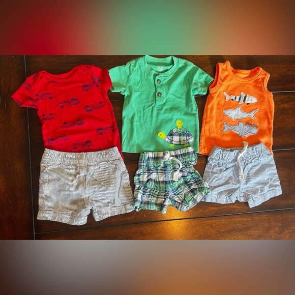 Colorful Baby Clothing Set - 6 months - 9 pieces - Picture 2 of 9
